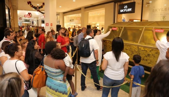 Boulevard realiza 2° sorteio da promoção Natal de Ouro veja - Boulevard realiza 2° sorteio da promoção Natal de Ouro; veja quem ganhou - Acorda Cidade