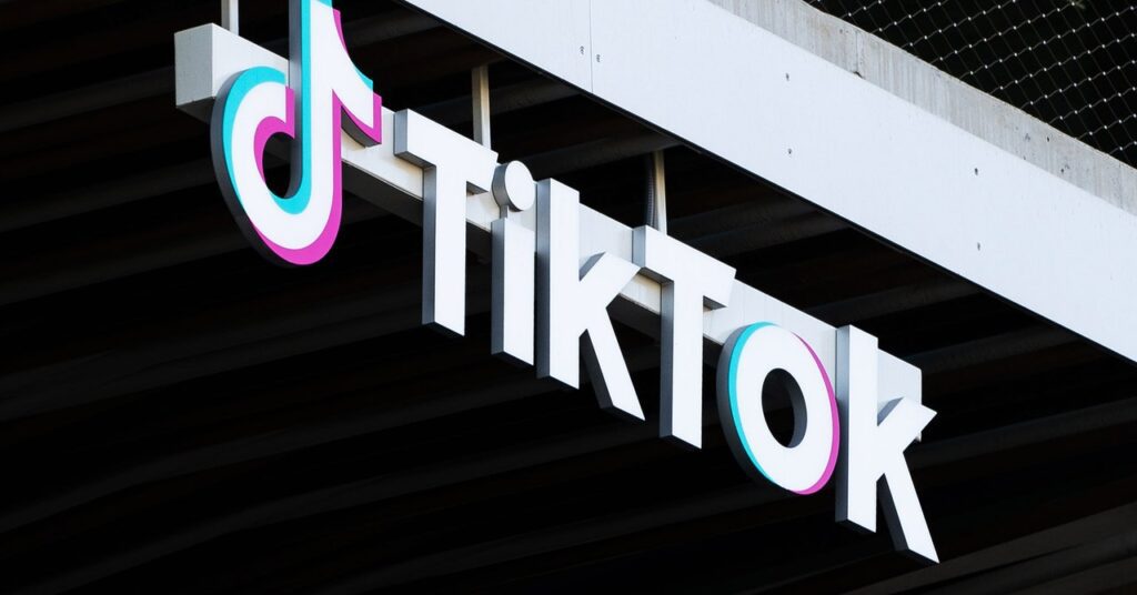 Enshittification of TikTok Ideas 1229058759 1024x536 - A 'Enshitificação' do TikTok