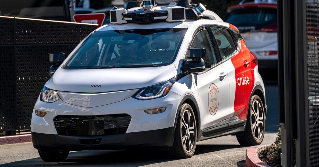 Self driving Car Chaos in San Francisco Business GettyImages 1238159533 1024x536 - Carros-robô estão causando alarmes falsos do 911 em San Francisco