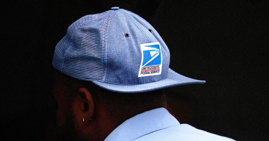 Exclusive The USPS Is Spying on Your Mail Security GettyImages 1235875423 1024x536 - Os correios dos EUA estão espionando o correio.  Senadores querem parar com isso