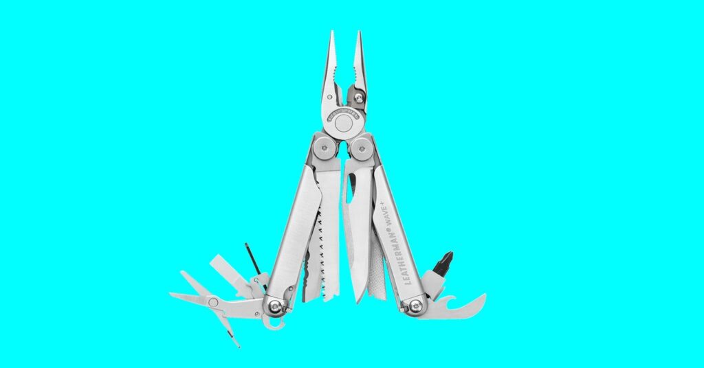 Leatherman Wave Tool Gear 1024x536 - Melhor kit de emergência para casa (2023): lanternas, fogões, carregadores e muito mais