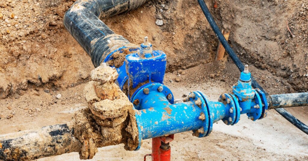 waterpipe science 2F5XW37 1024x536 - A Summer of Record Heat Deals Costly Damage to Texas Water Systems