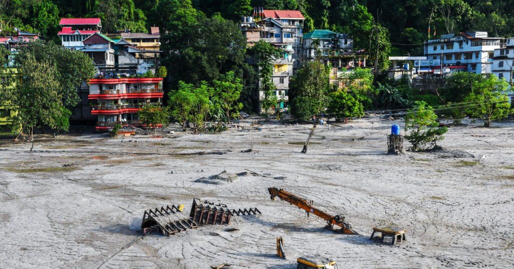 india himalyas science 2T0W37B 1024x536 - Glacial Lakes Threaten Millions in a Warming World